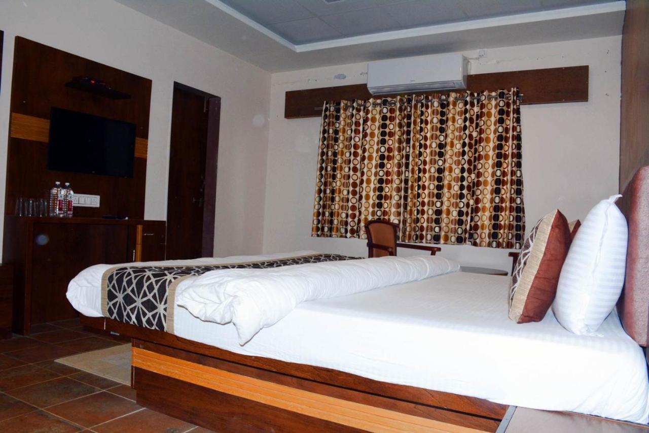 Wild Wadi Cottages Malanka Exteriör bild